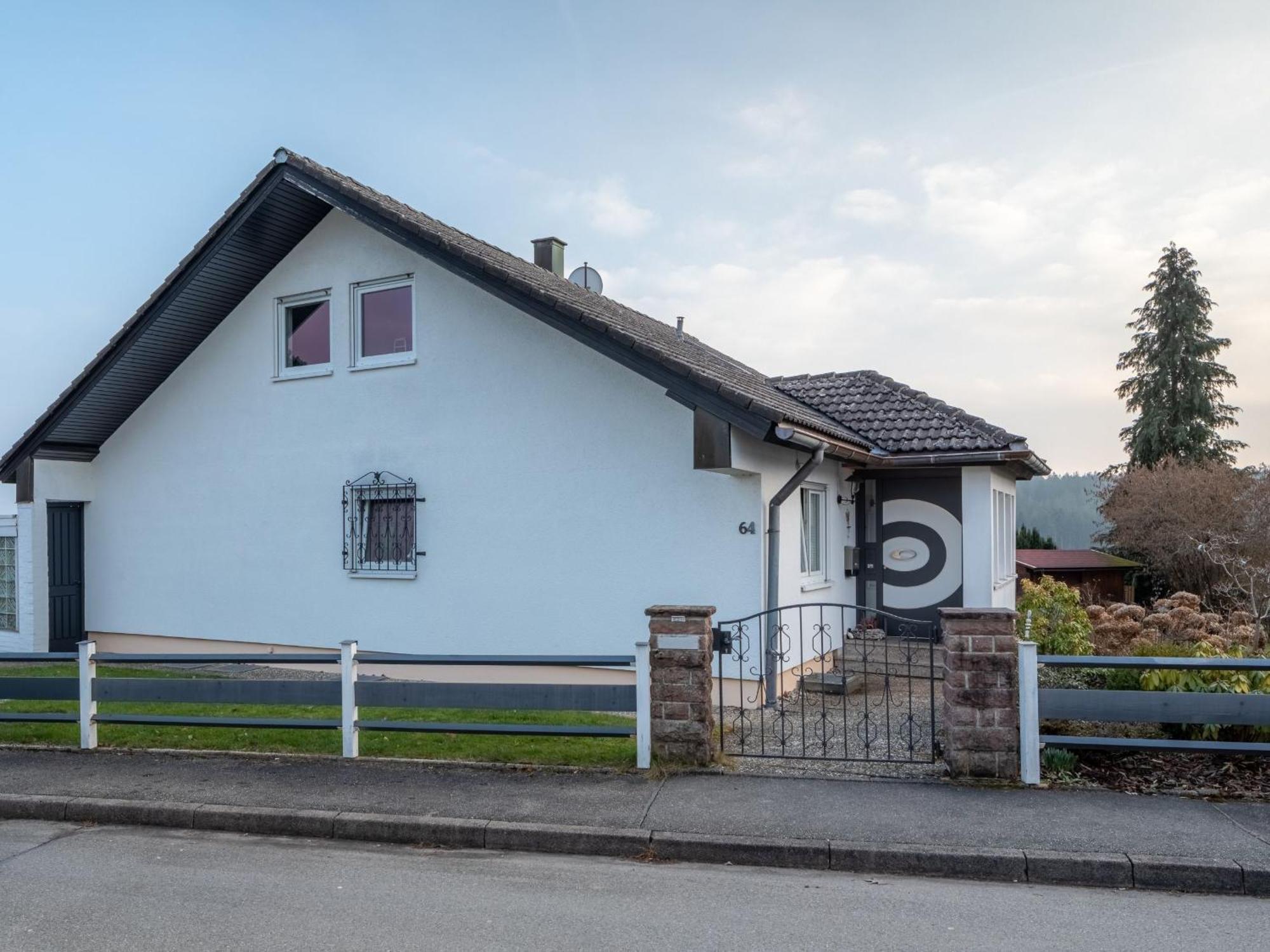Haus Pia Apartment Pfalzgrafenweiler Екстериор снимка